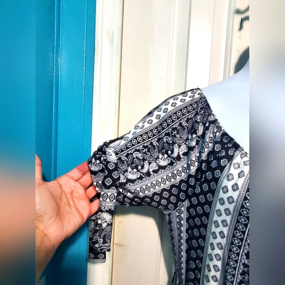 Plus Size Maxi Dress - Picture 2 of 4